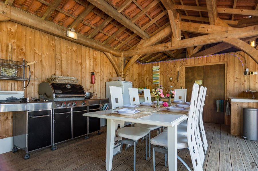 Summer kitchen in pool area